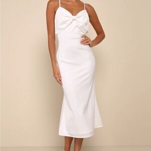 Lulu's White Midi Dress with Bow Bust (L)